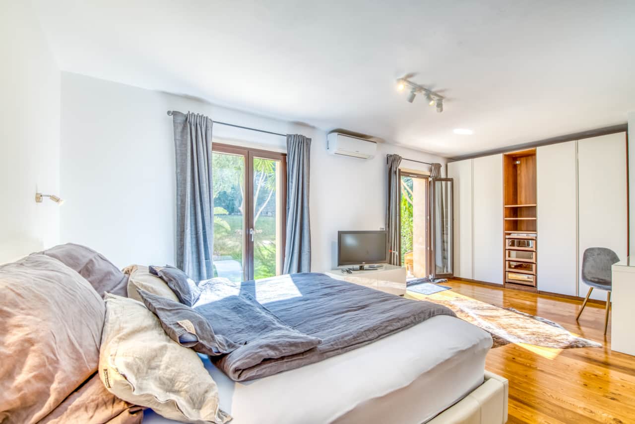 Bright bedroom with garden view