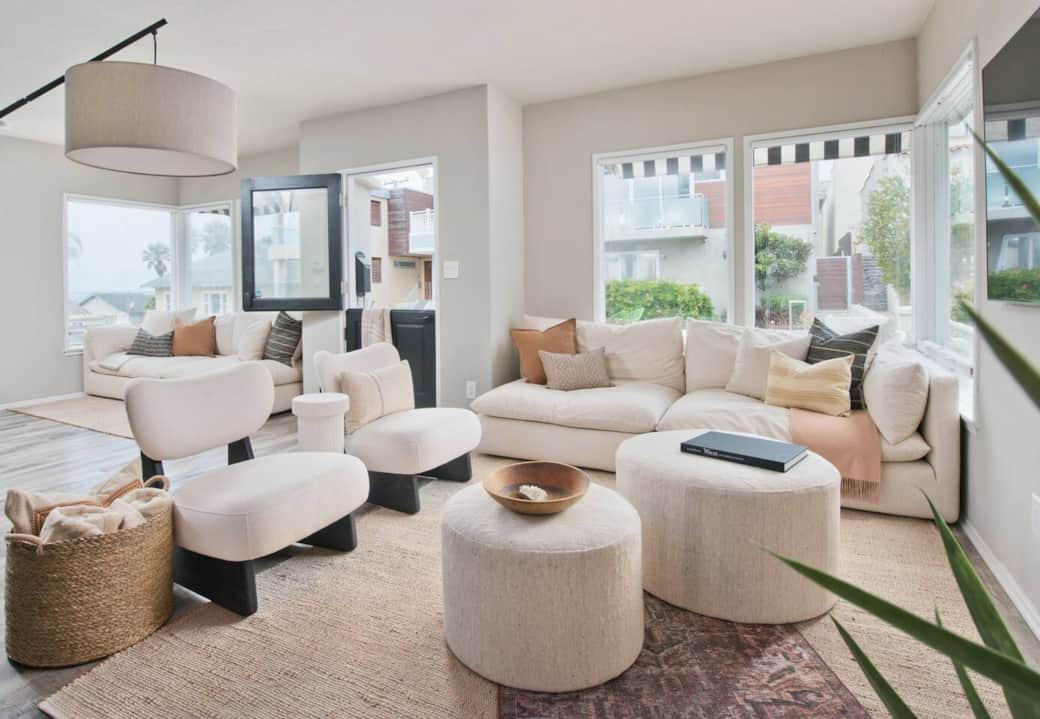 The living room provides for a comfortable space for everyone to relax and is connected to the dining area and open kitchen, as well as the front patio just outside. Take in that cool ocean breeze. The living room provides for a comfortable space for everyone to relax and is connected to the dining area and open kitchen, as well as the front patio just outside. Take in that cool ocean breeze.