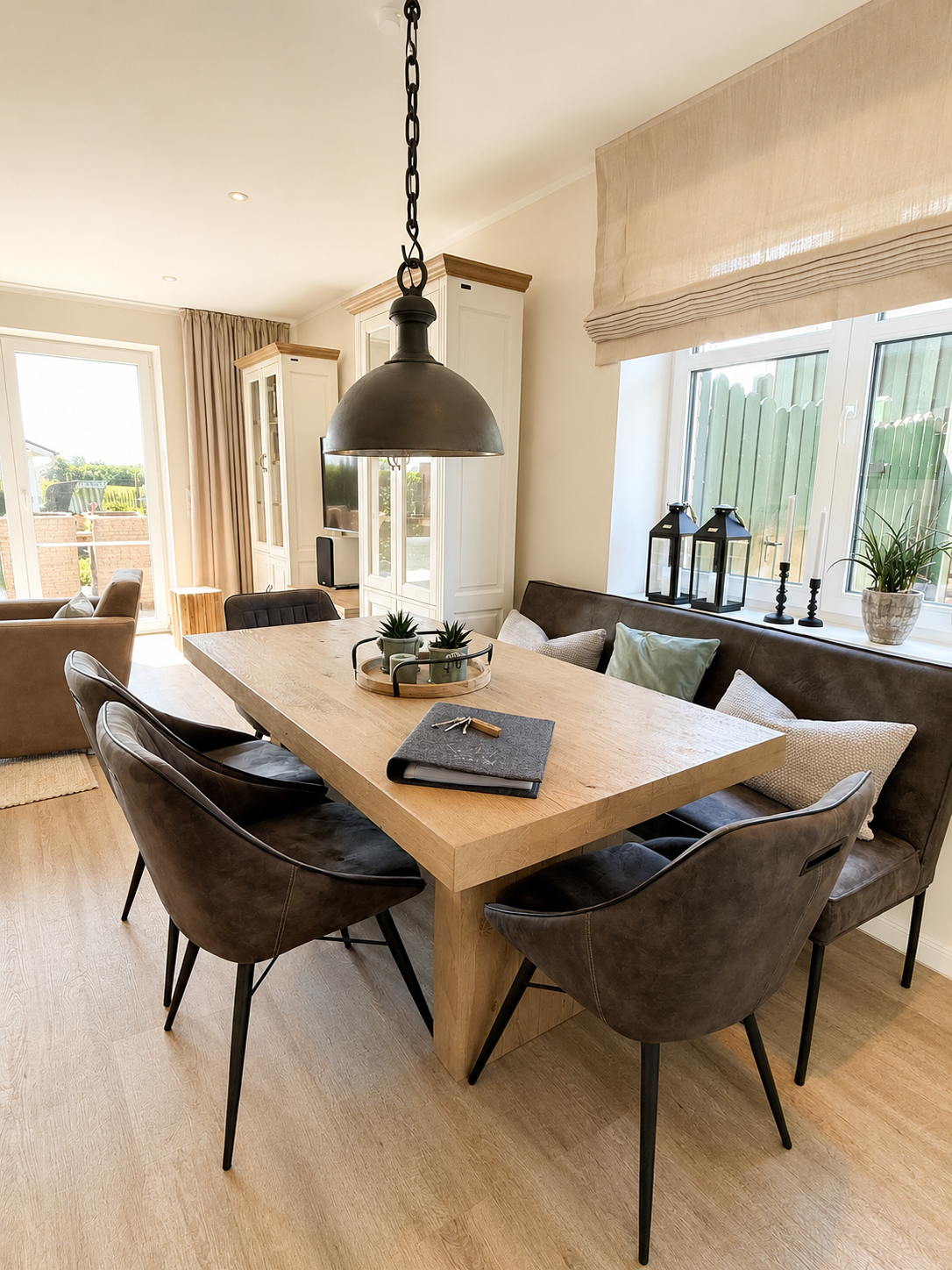 Esszimmer 1