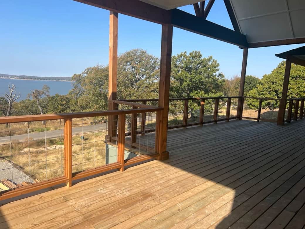 Imagine this balcony full of rocking chairs, everyone enjoying morning coffee and/or the happiest of hours.