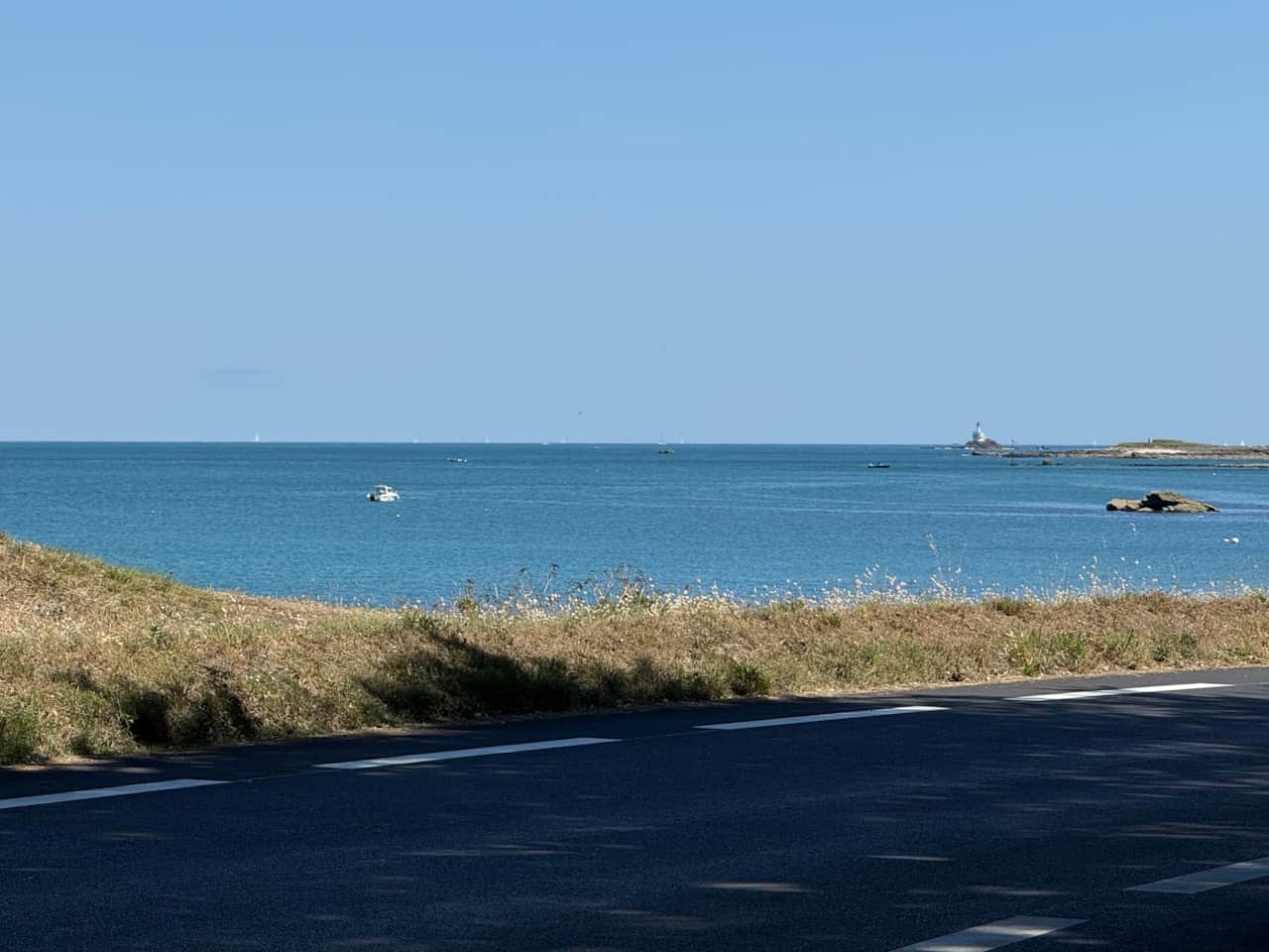 Magnifique vue sur la baie et le phare de la Teignouse