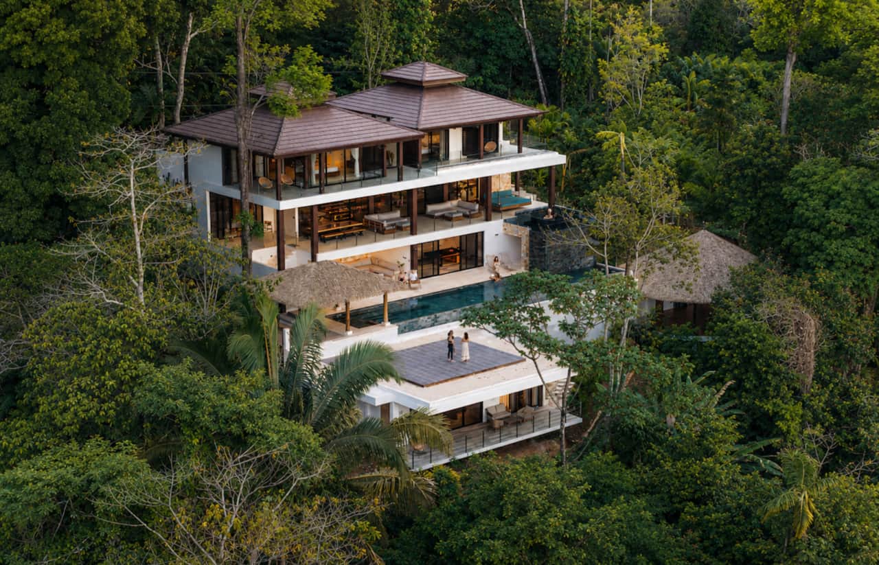 Casa de las diosas aerial jungle exterior