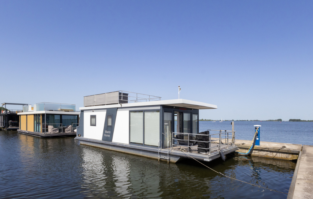 Houseboat