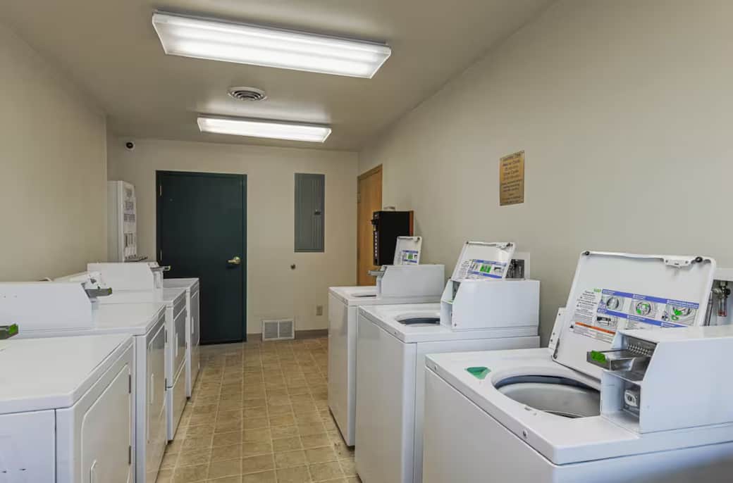 5fbabdf0 7e17 40ba 8000 d7780fa91432