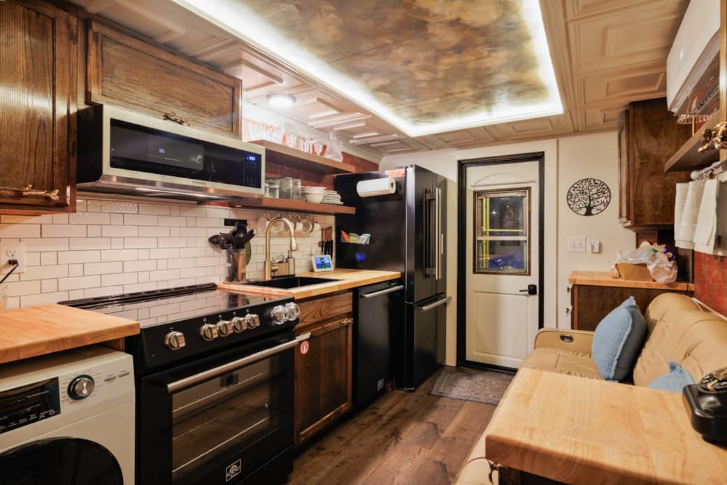 Full size appliances