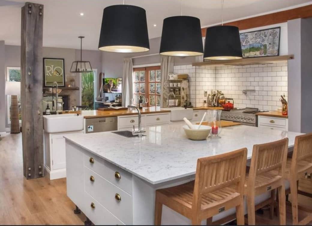 Deluxe Chefs Kitchen