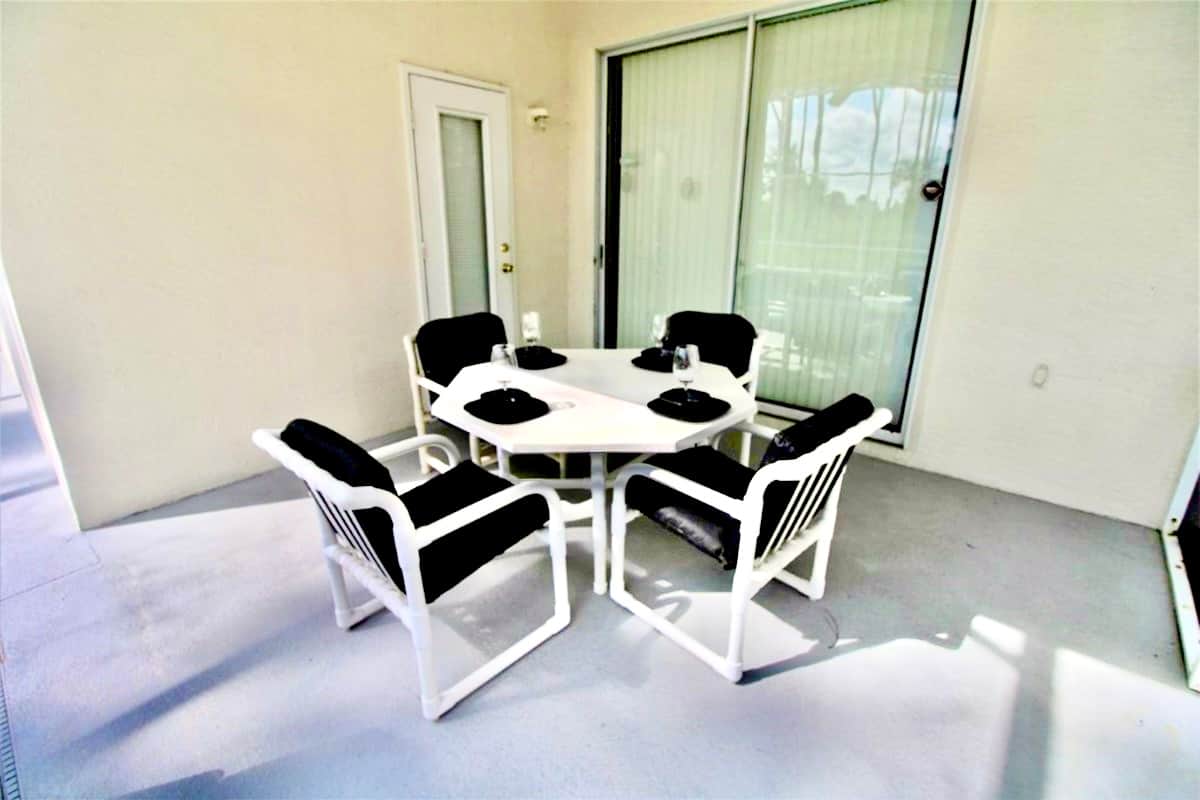 covered lanai