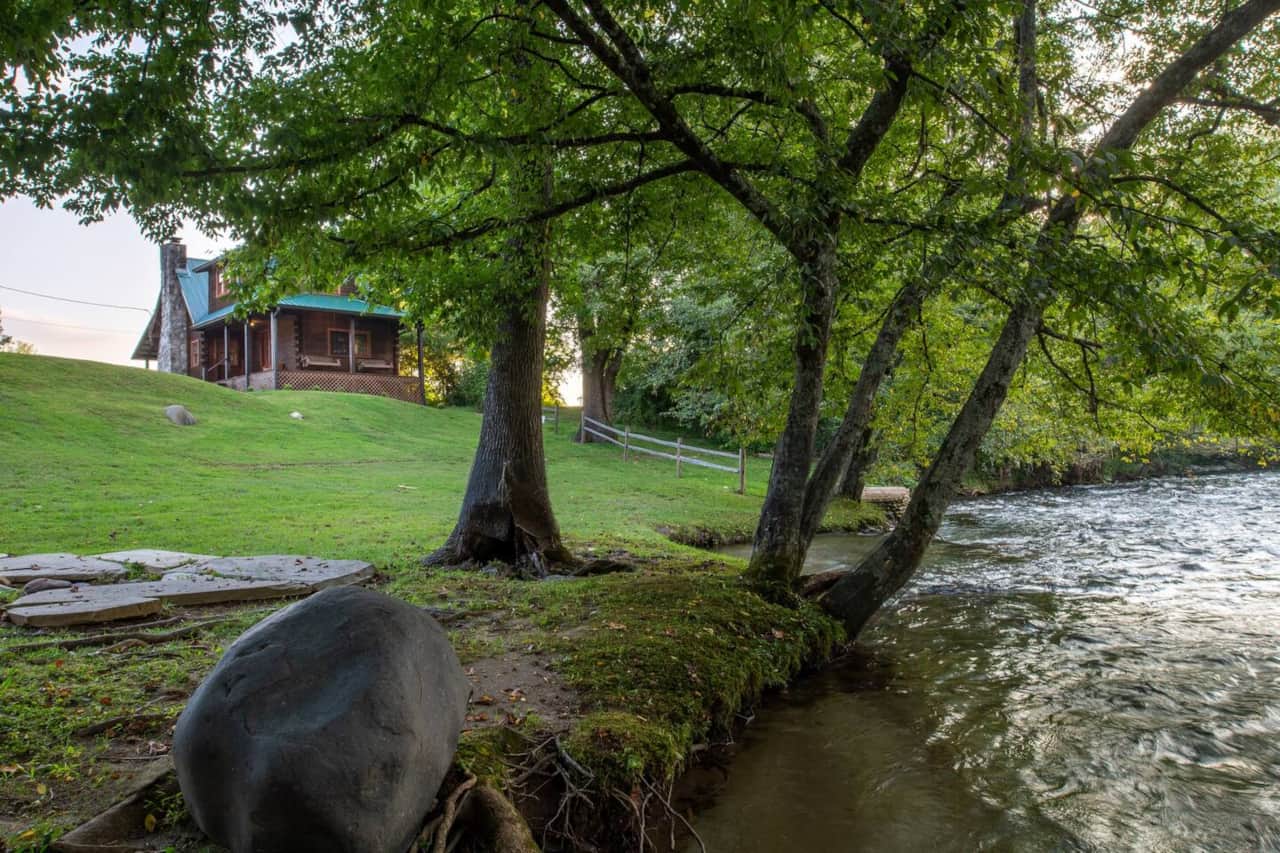 The Cabin and the River