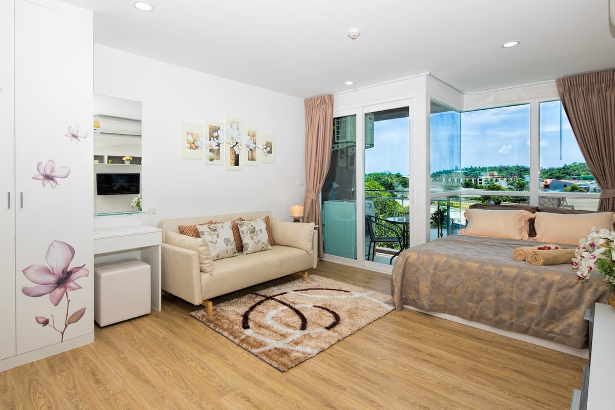 RK058 Smartly Equipped Elegant Studio @Kata, beach -900m