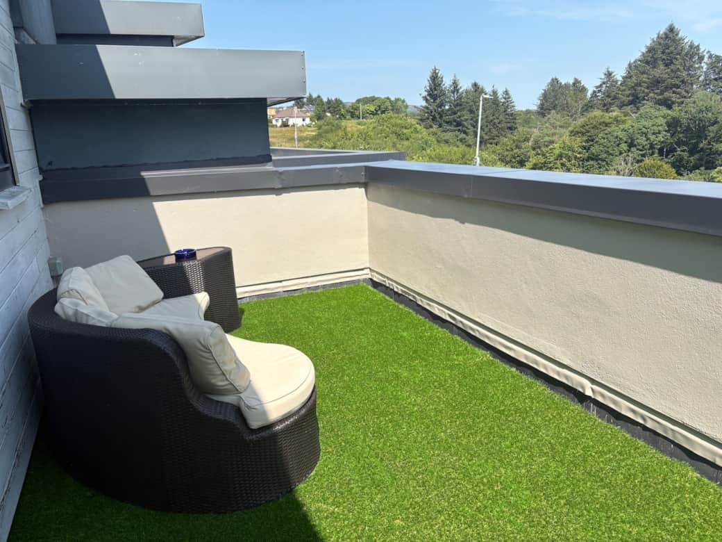 Seating on one of the 2 patios