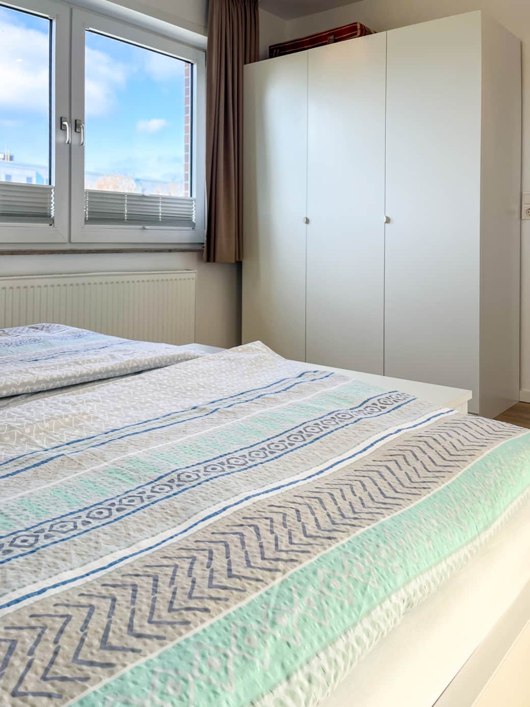 Kleiderschrank
