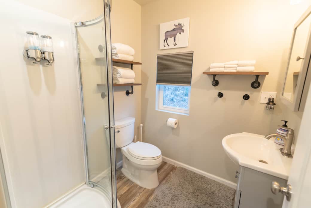 Denali Retreats Foraker Cabin-24