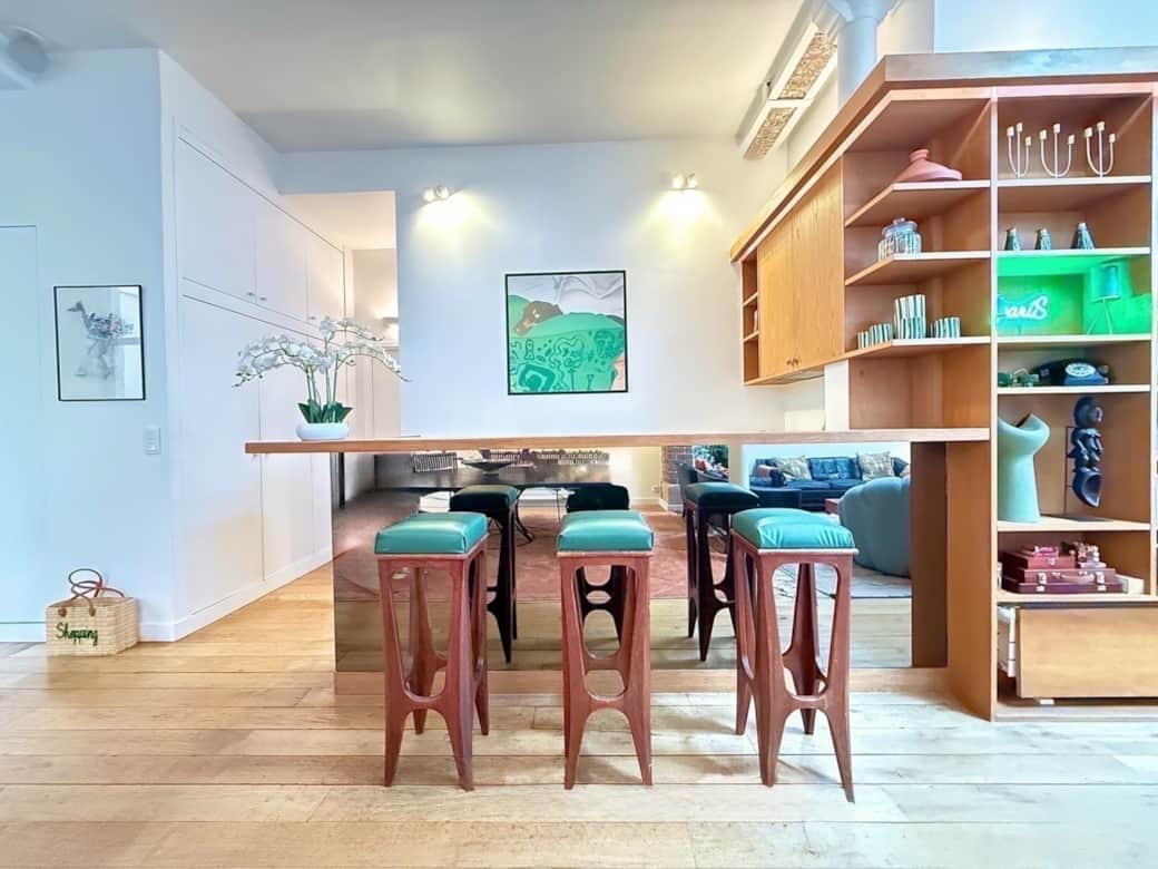 12 SPARIS – Cuisine moderne avec son bar convivial, parfaite pour cuisiner et partager un moment ent