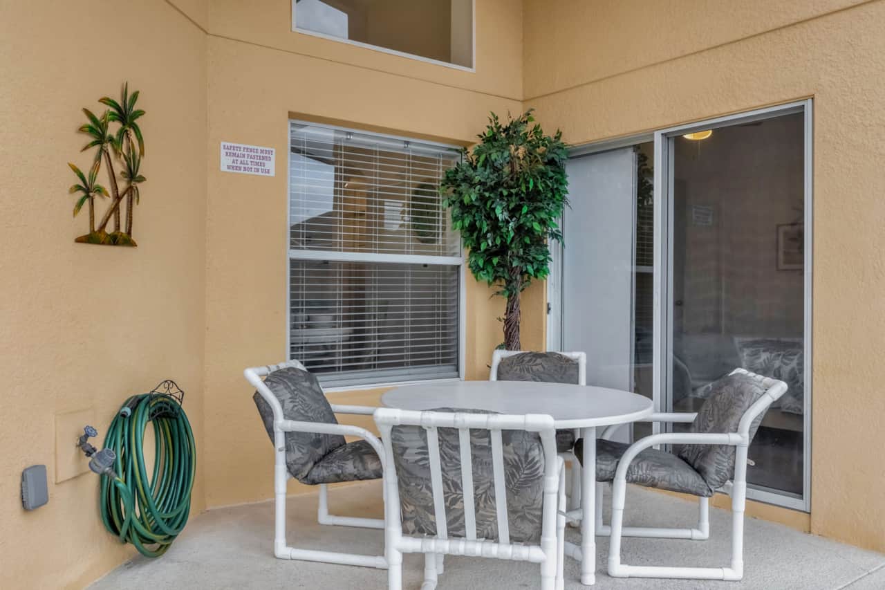 05-8519 Sunrise Key Dr - Pool 4