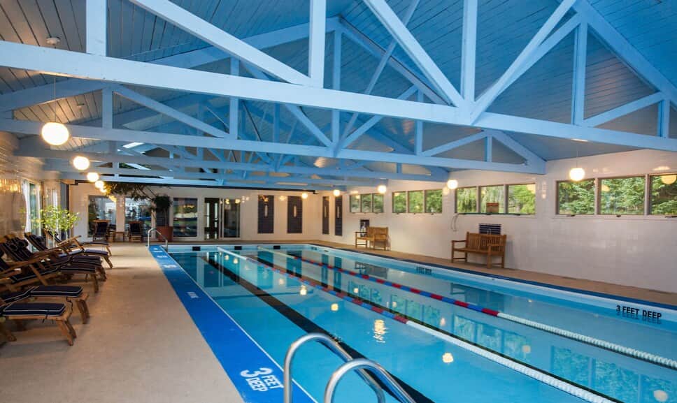 Heated swimming pool
