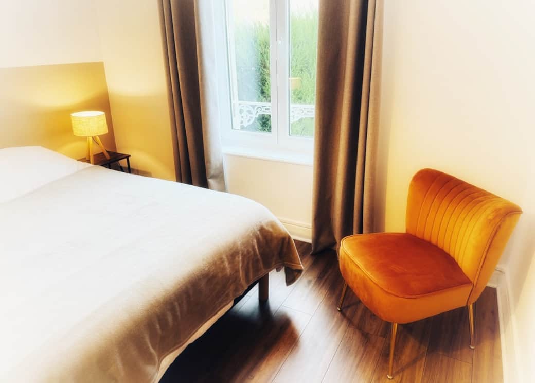 826B527E 333B 4A9E BF2C 9EE76BB324C7 1 105 c