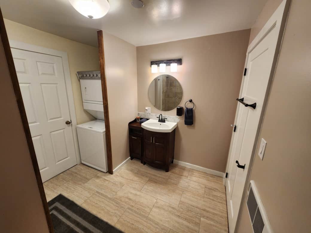 Bathroom 1 - custom shower - washer dryer