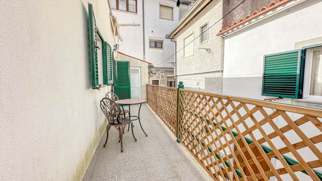 The attached terrace. The attached terrace.