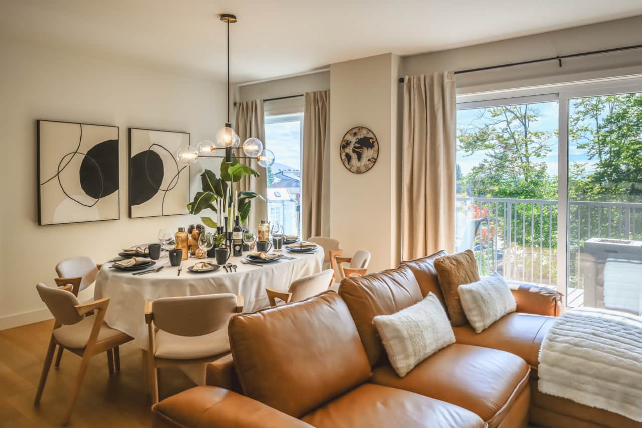 Living room, dining room