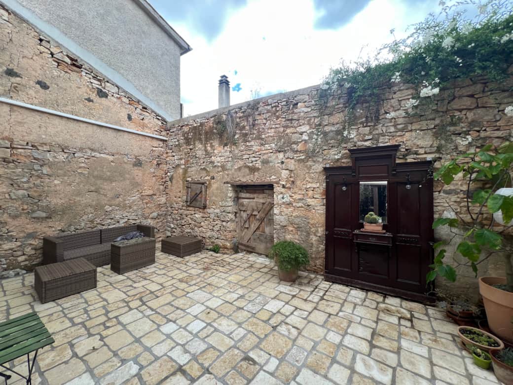 inner courtyard