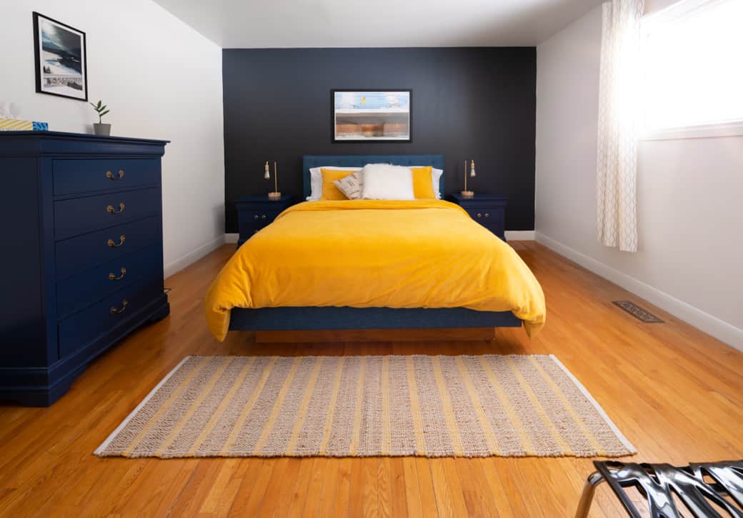 The Trail House Fireplace and Mt Porphyre Vacation Home in Murdochville