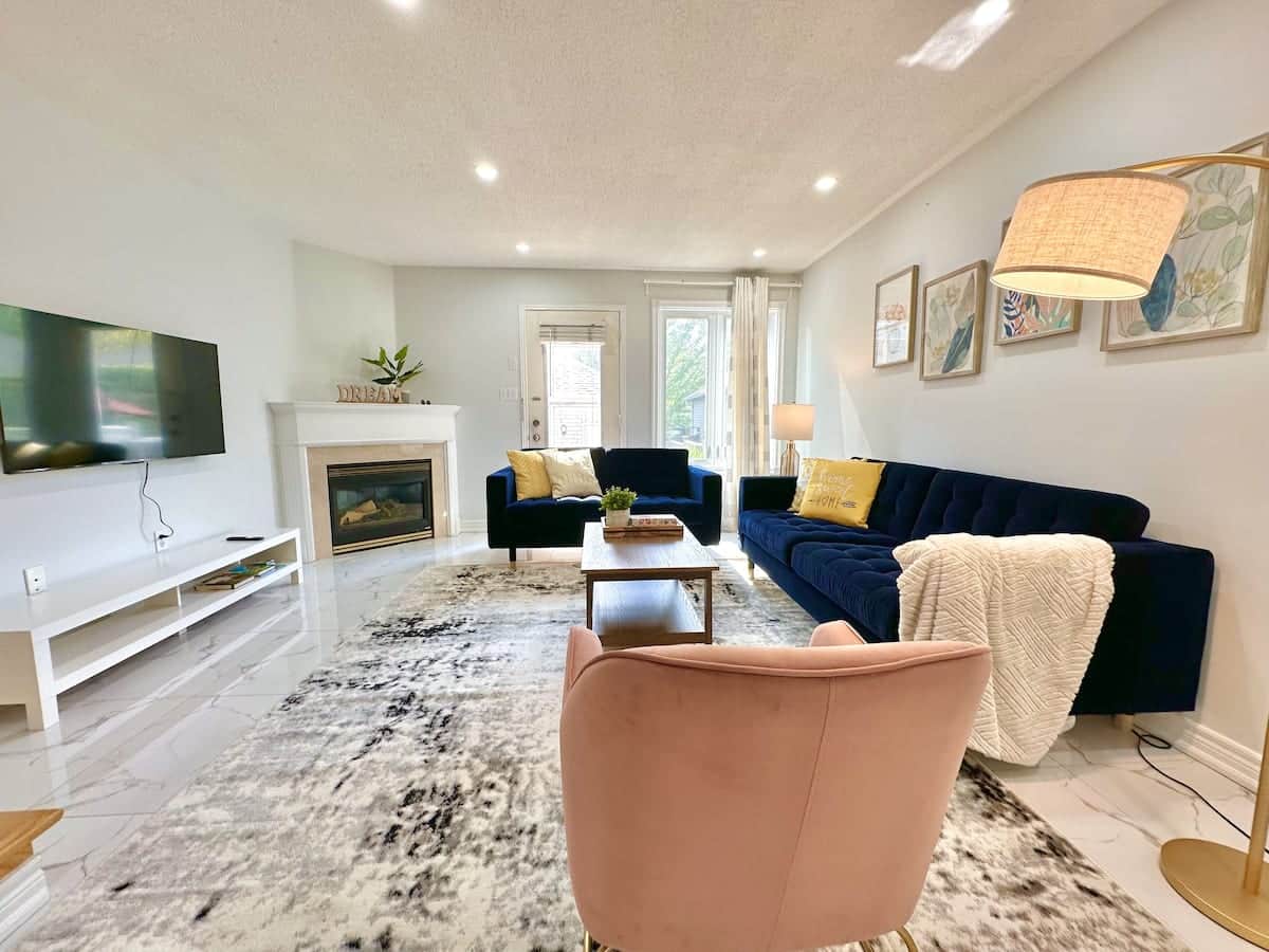 Living Area (Ground Floor)