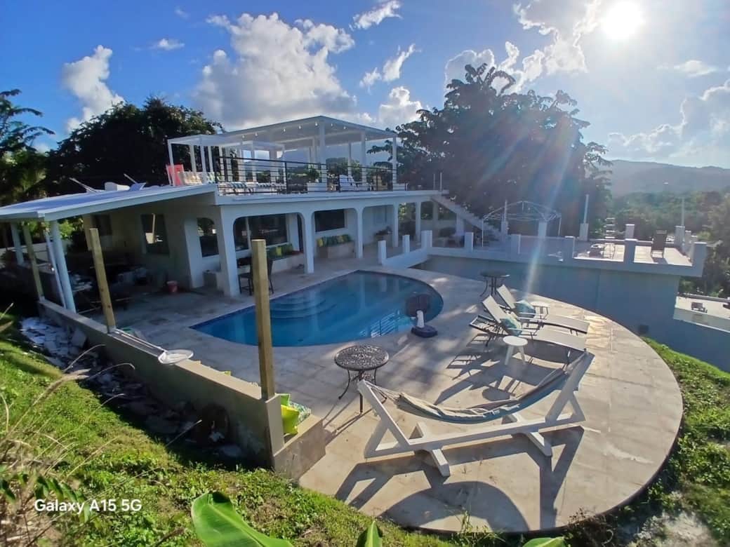 Image picker EFF4147F 1E48 4936 A394 C0DCB77B061B 94731 0000221A83F75E63