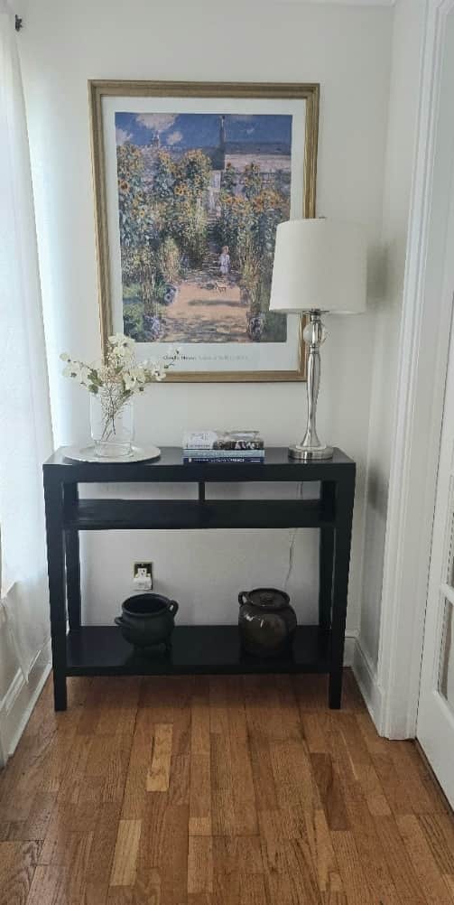 Front foyer entrance