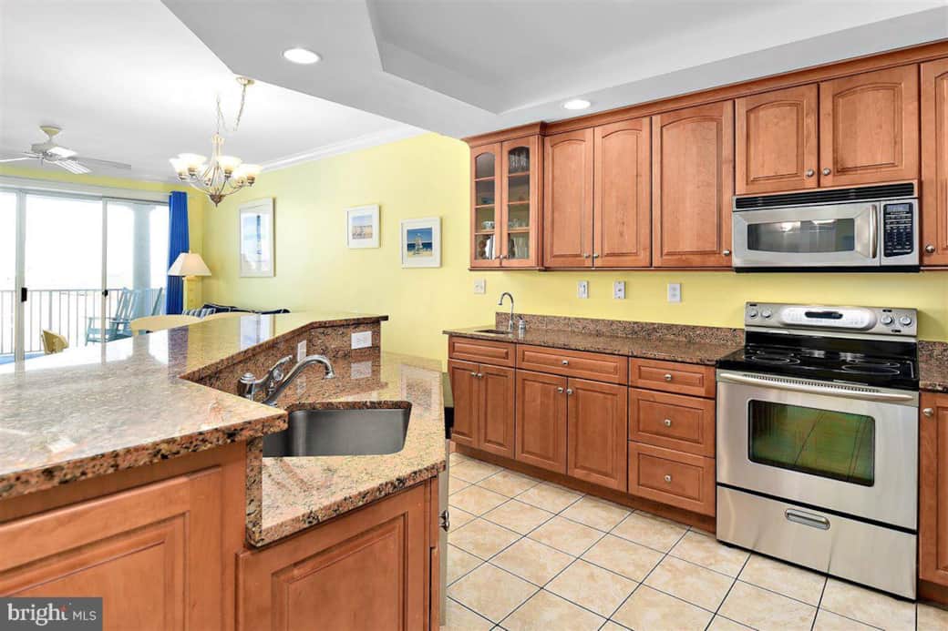 Kitchen 1