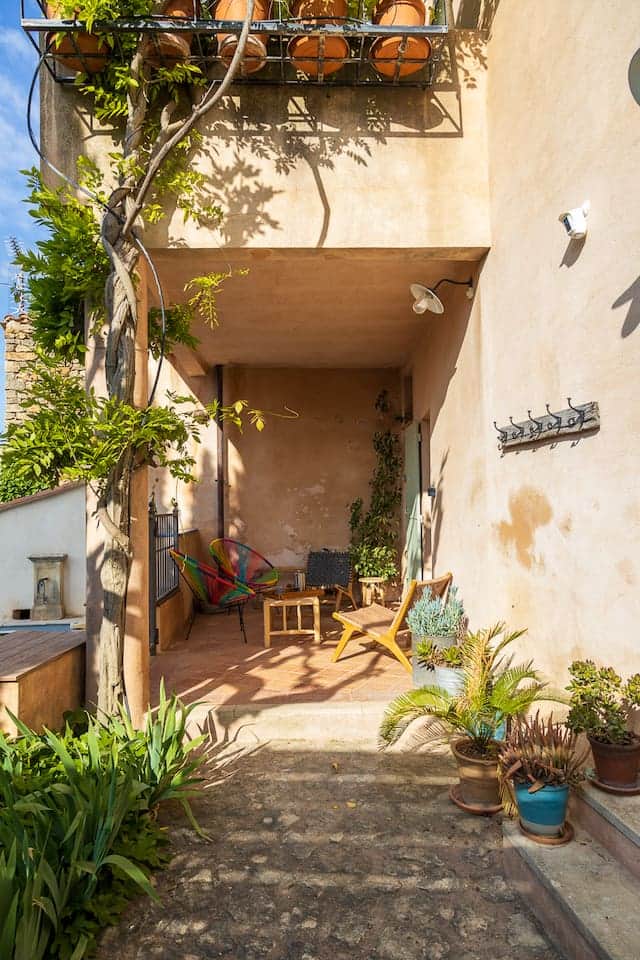 Careful planting, and existing mature trees, means you have total privacy while in the garden or pool area. 