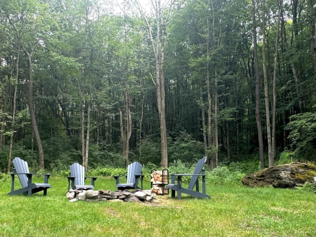 Firepit with seating