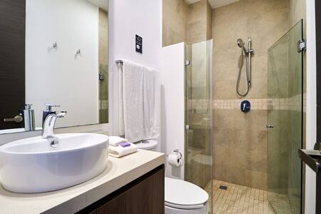 Serene Prvt Rooftop Jacuzzi 2 Pools 5 Min To Beach photo 11