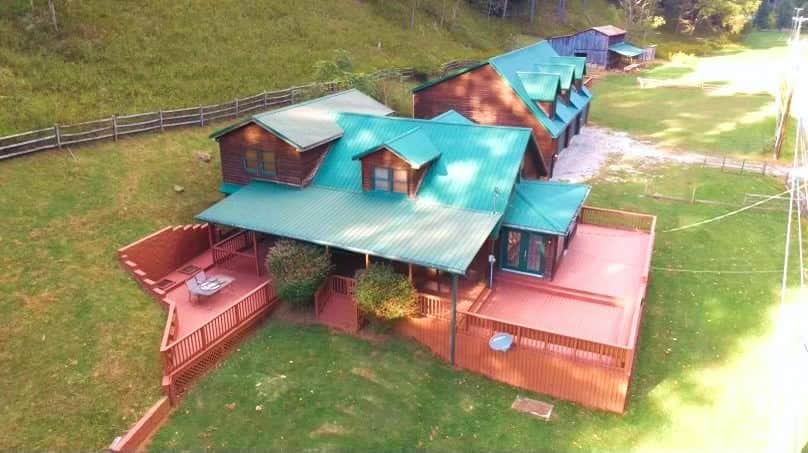 Farmhouse and Apartment