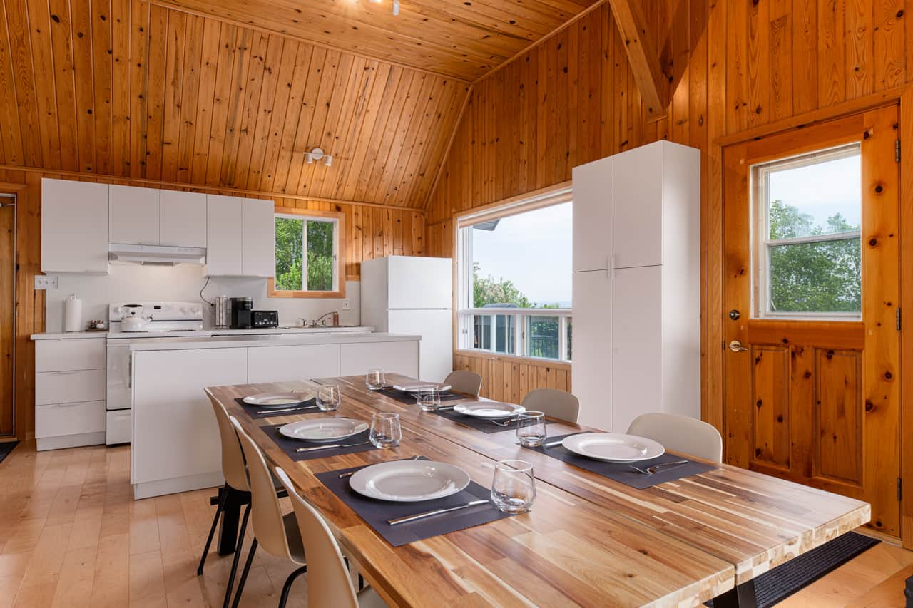 Salle à manger et cuisine