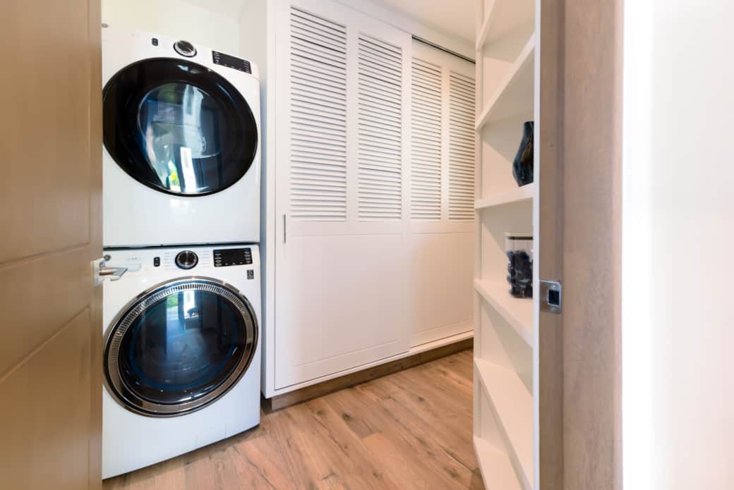 Utility Room Full Sized W/D