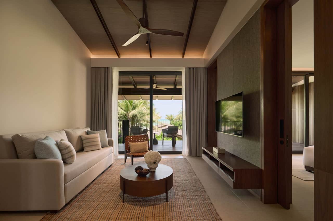 The Sky Suite - Living Room