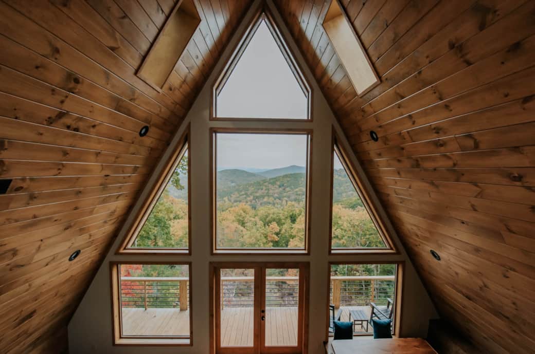 Living room / deck / view