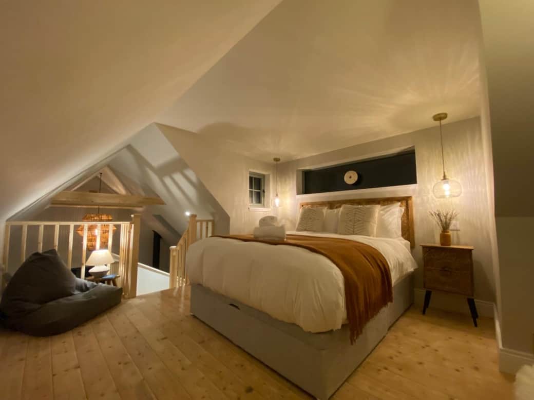 Bedroom wide angle by night