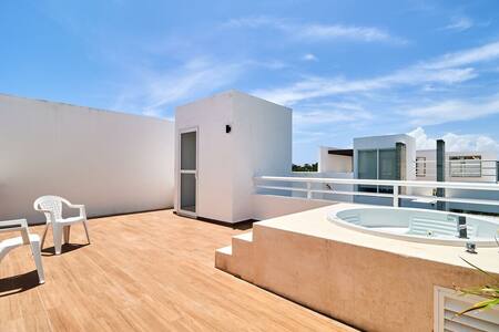 Serene Prvt Rooftop Jacuzzi 2 Pools 5 Min To Beach photo 13