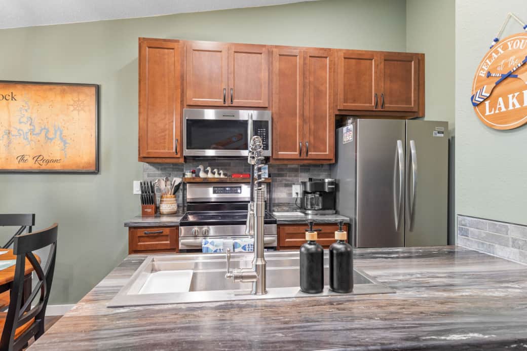 12 Kitchen