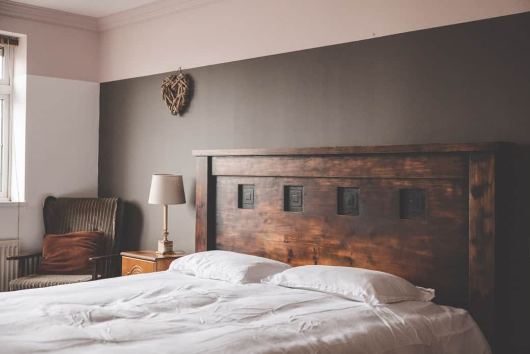 Bedroom with
Super King Size Bed
and private en-suite bathroom