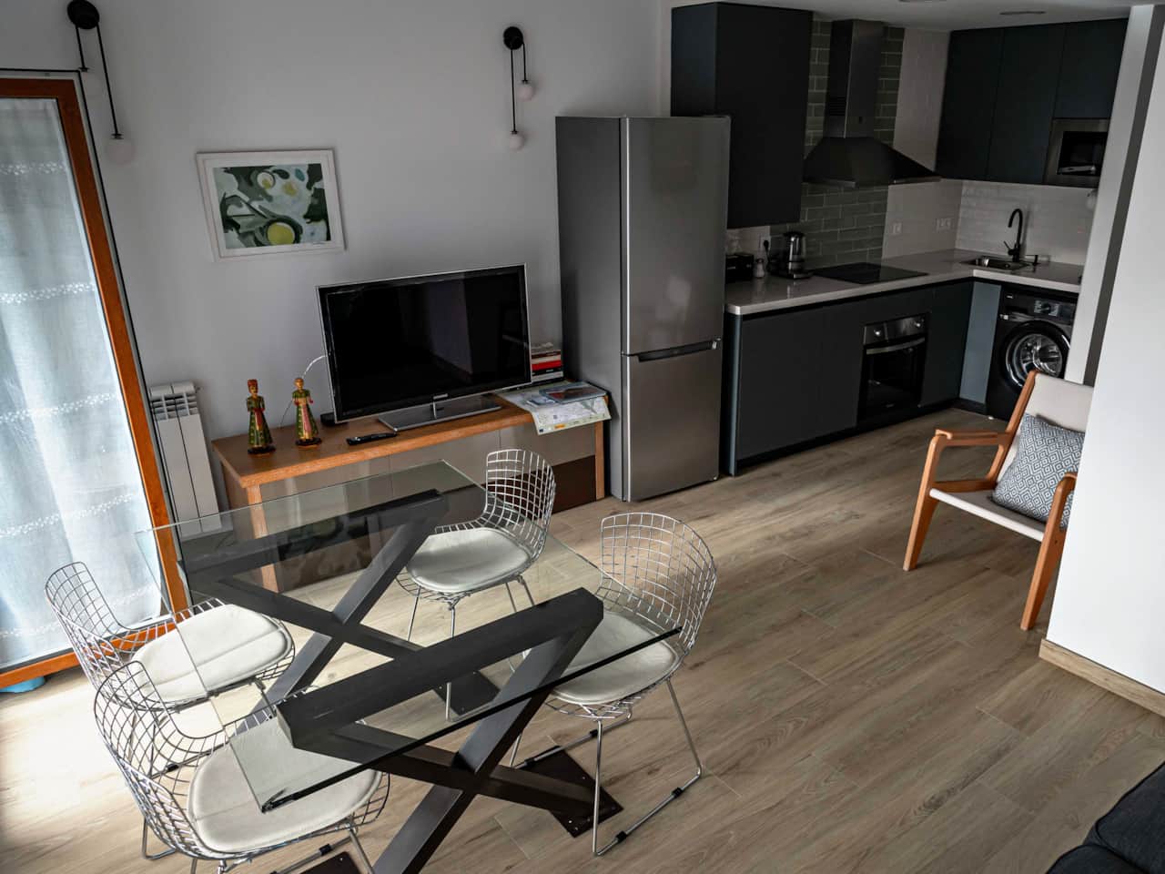 Salón comedor y cocina abierta