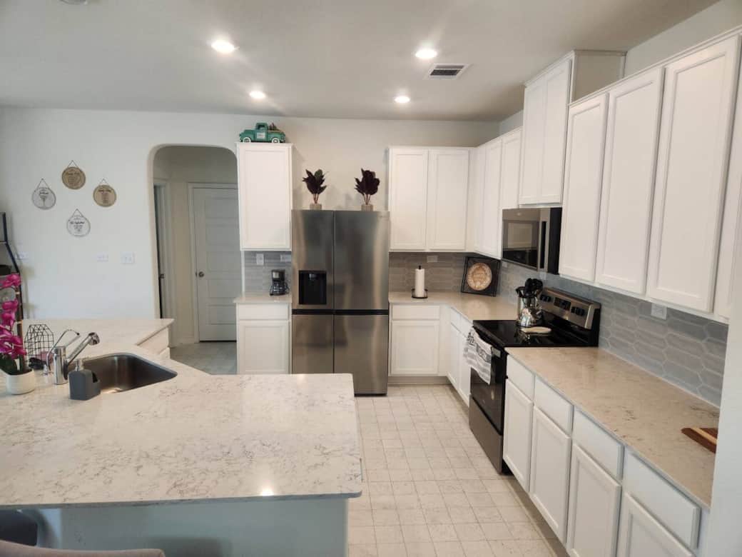 Ice and filtered water in the fridge Ice and filtered water in the fridge