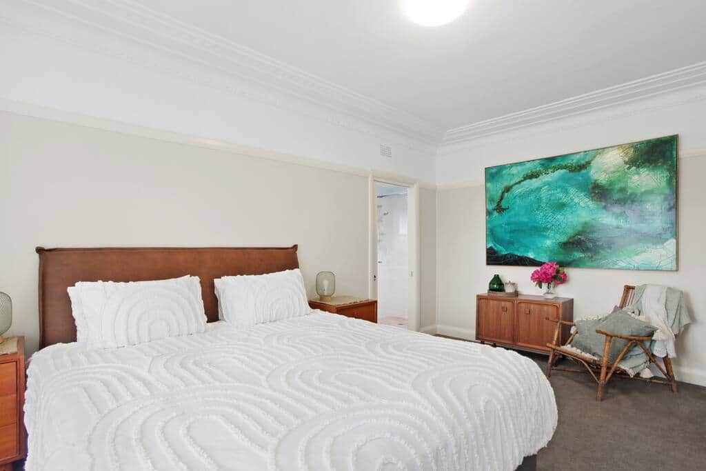 Master bedroom, King with ensuite