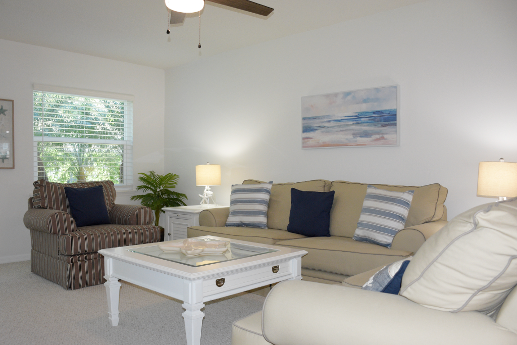 Big couch, bigger comfort, and a full-size bed tucked right inside.