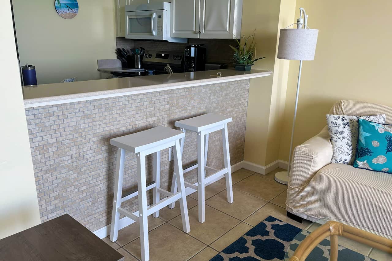 Windemere Resort Unit 1304 Breakfast Bar