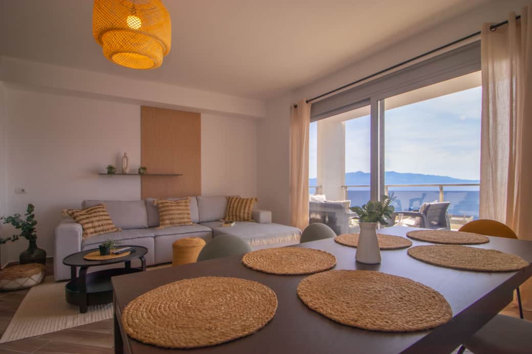 Dining table for 8 people