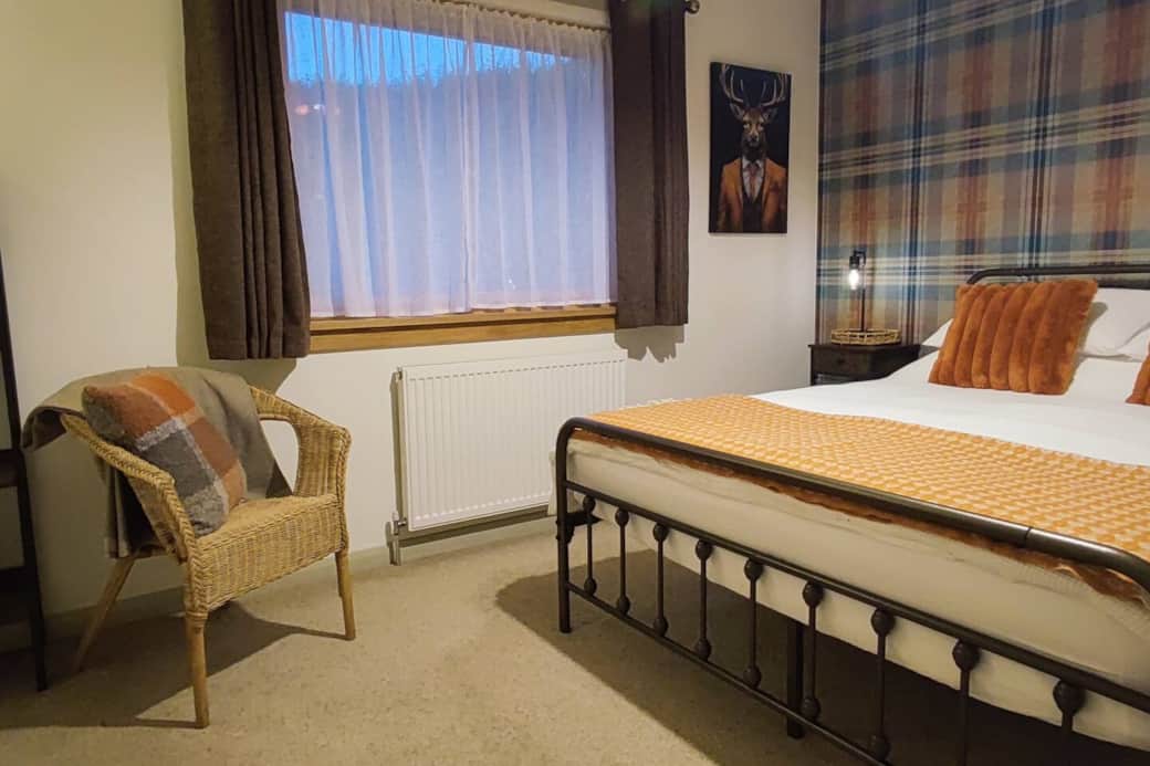 King Sized bedroom without a single bed