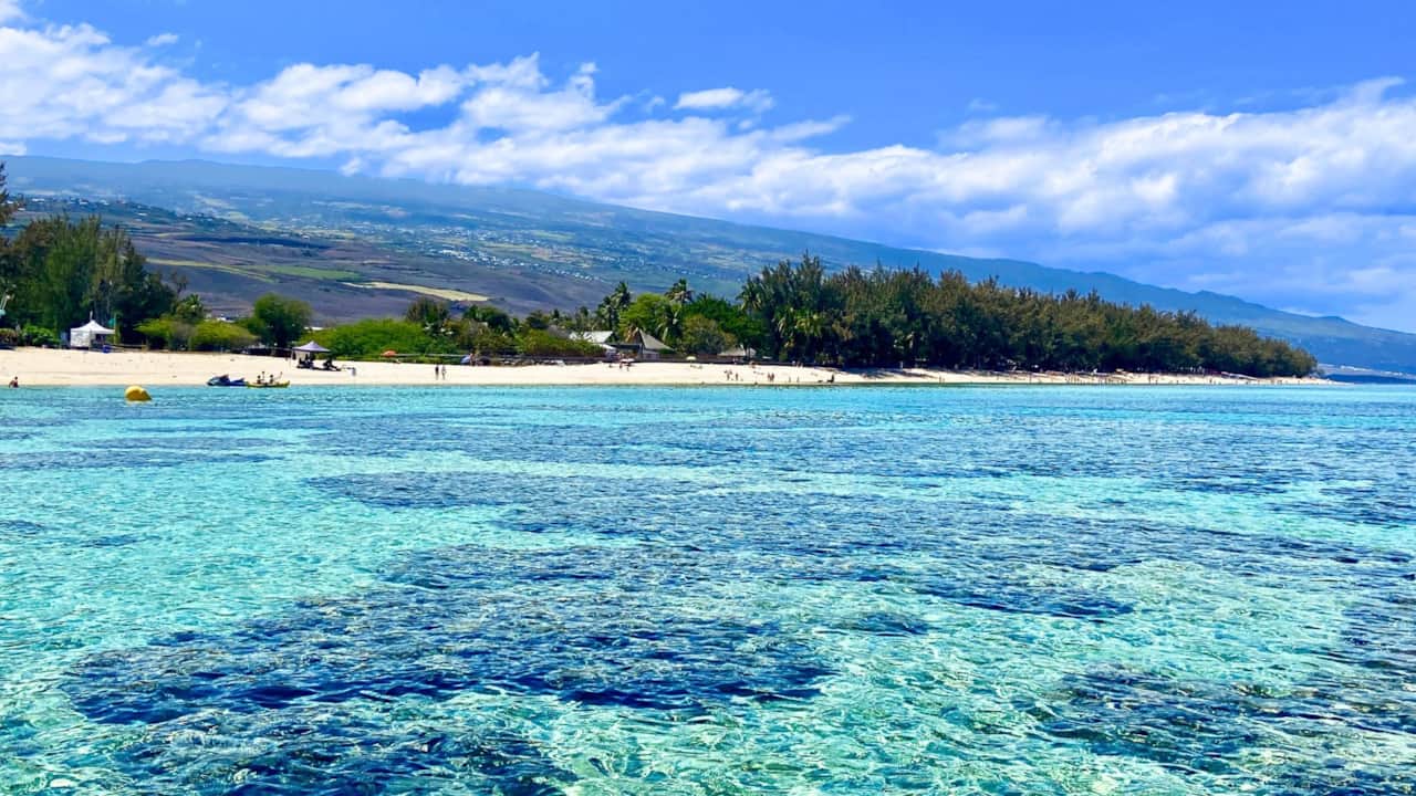 Lagon à deux pas de la villa