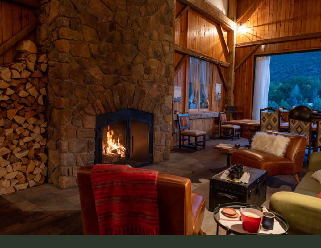 Fireplace sitting area